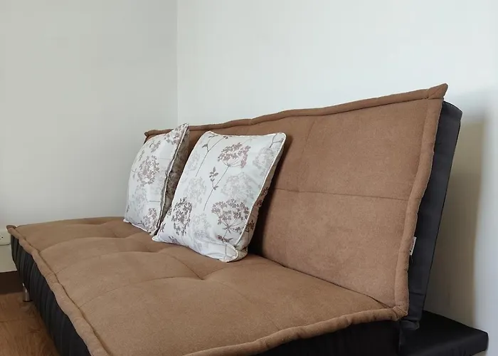 Cozy Unit At Amani Grand Near Cebu Airport