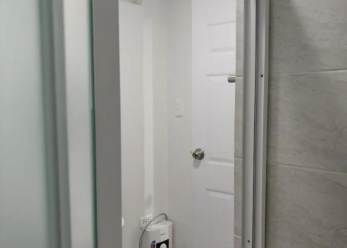 Apartment Cozy Unit At Amani Grand Near Cebu Airport